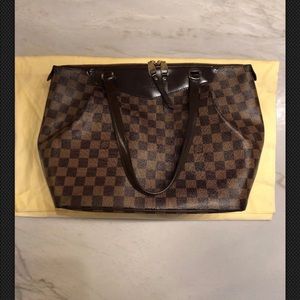 Louis Vuitton purse